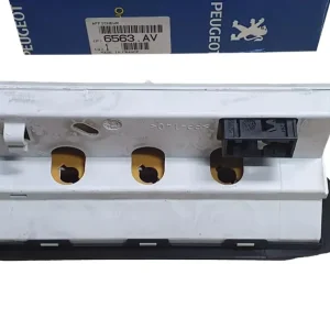 Zobrazit Originál 6563AV 6563.AV Peugeot Odeslání Ihned