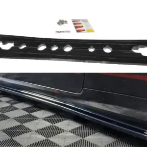 Pouze Dnes Maxton Design Prahové lišty Mercedes E W212 Coupe AMG-Line - černý lesklý lak ME-E-207-AMGLINE-C-SD1G