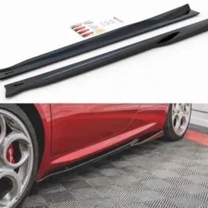 Akční Cena Maxton Design Prahové lišty Alfa Romeo 4C - černý lesklý lak AL-4C-SD1G