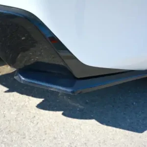 Expresní Doručení Maxton Design Boční lišty zadního nárazníku Chevrolet Camaro SS Mk6 - černý lesklý lak CH-CA-6-2SS-RSD1G