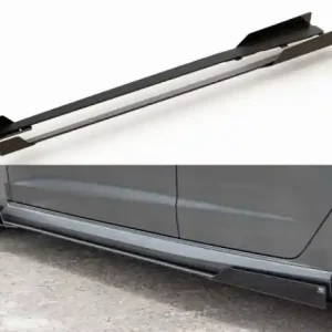 Časově Omezené Maxton Design Zesílené prahové lišty Racing s křidélky Audi RS3 (8V) Sportback - matná černá AURS38VCNC-SD2B+SRF1A