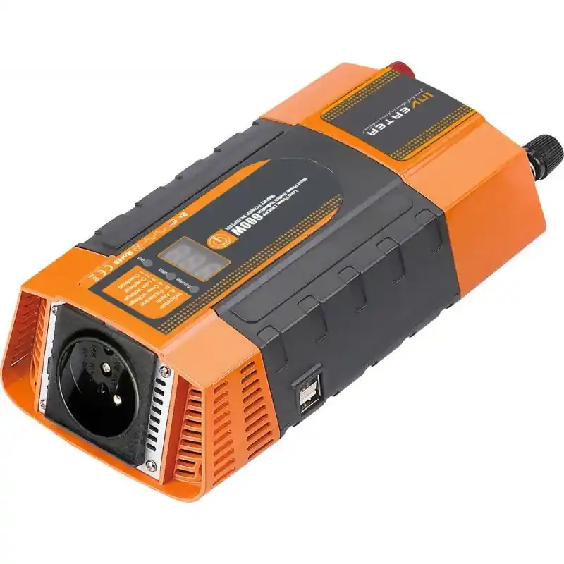 Aktuální Měnič napětí z 12/220V + USB 600W/displej