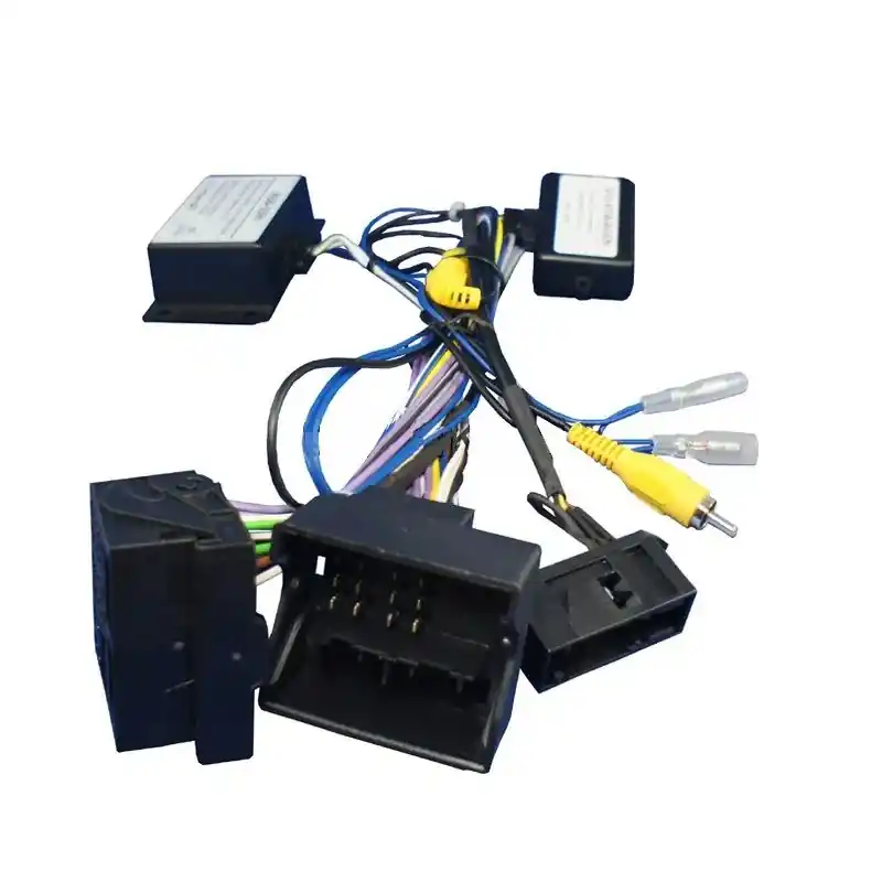 Adaptér pro OEM aktivní park.kameru HIGH do VW MFD3/RNS510 Odeslání Ihned