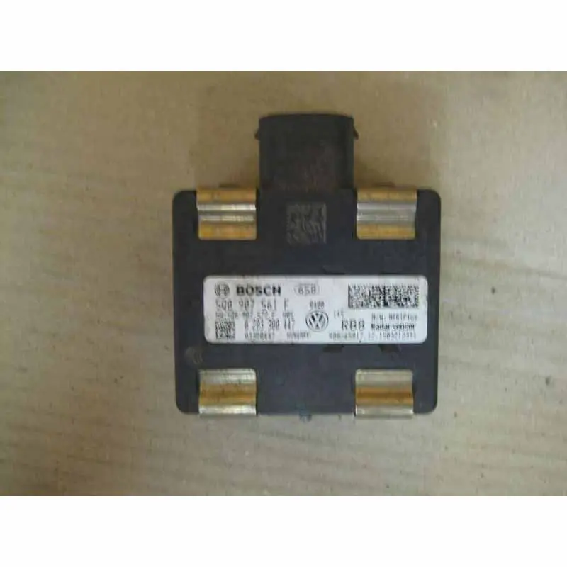 Autentický řídící jednotka automatické regulace vzdálenosti + radar ŠKODA Octavia III 5E05Q0907561F