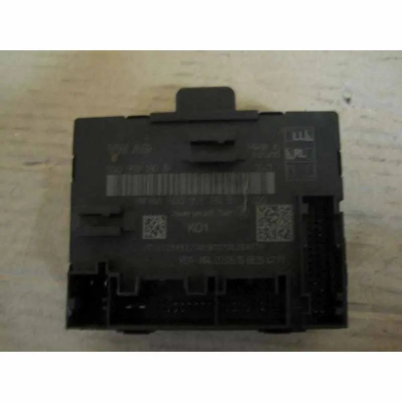 řídící jednotka dveří pravá přední ŠKODA Superb III 3V05Q0959392E Super Cena