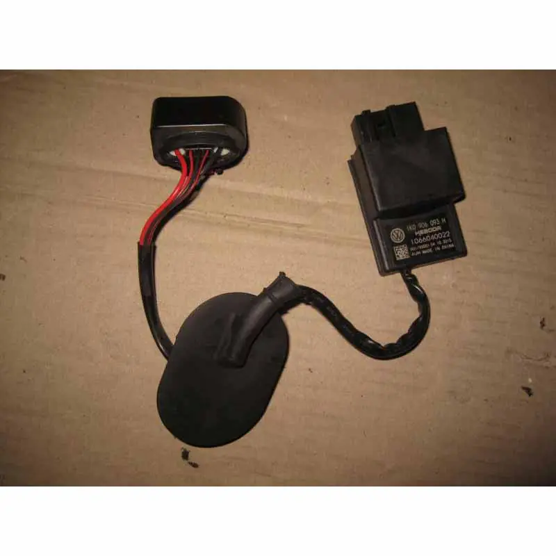 Dokud Zásoby Vydrží řídící jednotka čerpadla nádrže ŠKODA Rapid 5JA 1,2 TSI1K0906093H