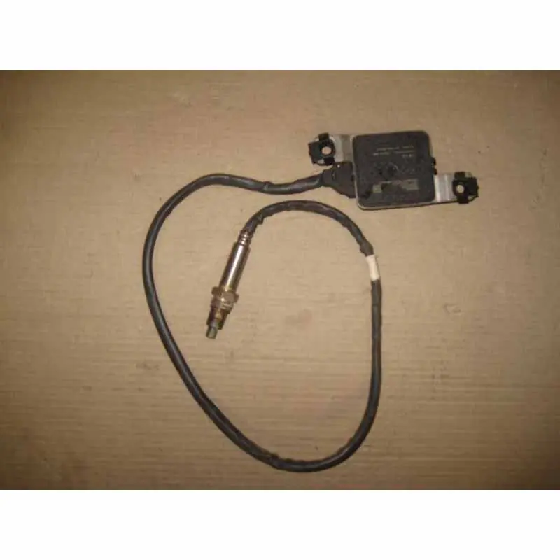 řídící jednotka s NOX čidlem ŠKODA Yeti lift 5L0 2,0 TDI04L907805AC Značkový