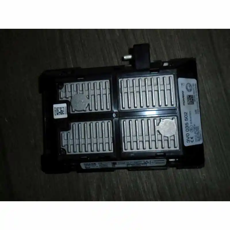 Značkový anténa spojovací ŠKODA Superb III 3V03V0035502