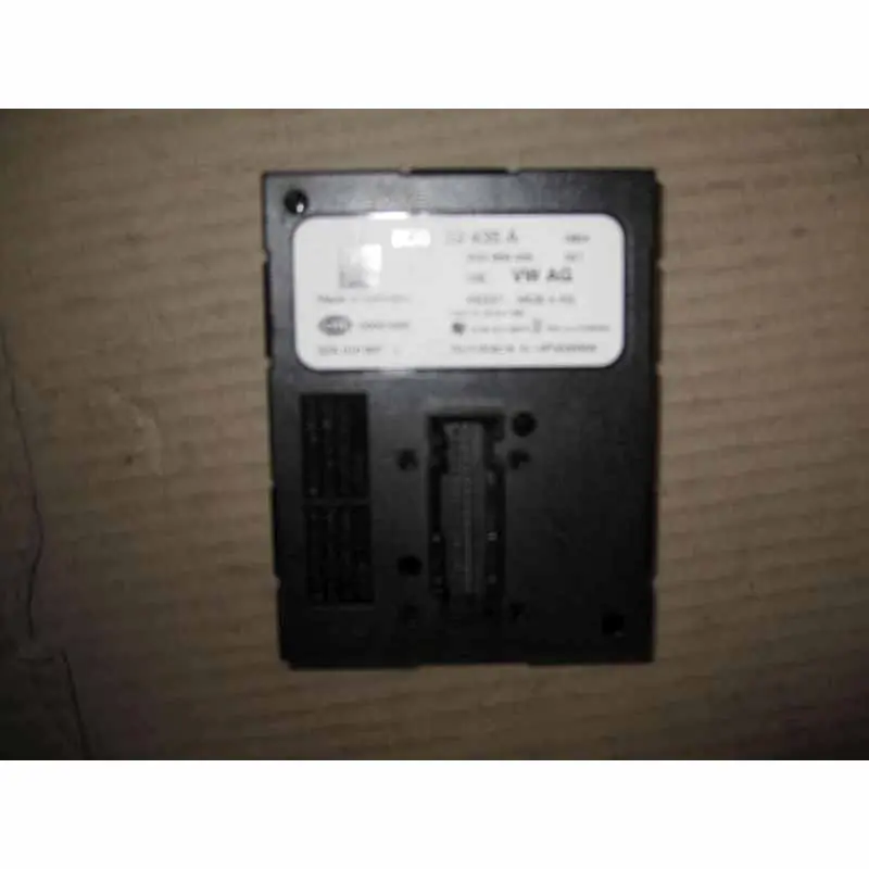 Objednat Nyní řídící jednotka KESSY ŠKODA Fabia III 6V05Q0959435A