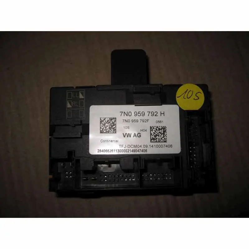 Akční Cena řídící jednotka dveří pravá přední ŠKODA Yeti lift 5L07N0959792H