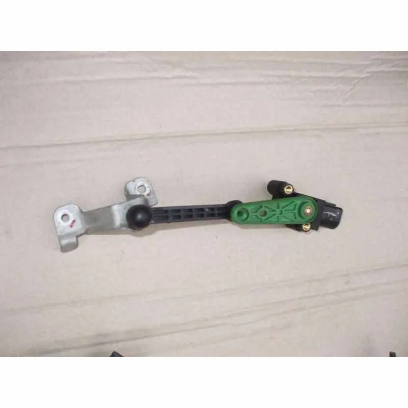 čidlo úrovně podvozku VAG5Q0907503 Koupit Online