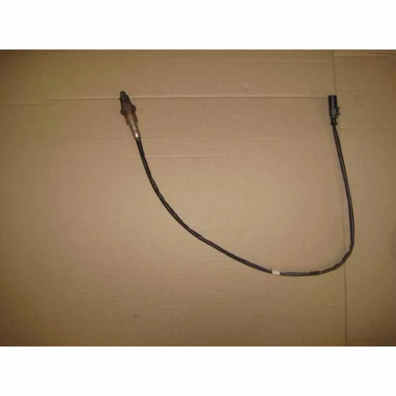 Značkový kyslíková sonda ŠKODA Octavia III 5E0 1,2 TSI04E906262BG