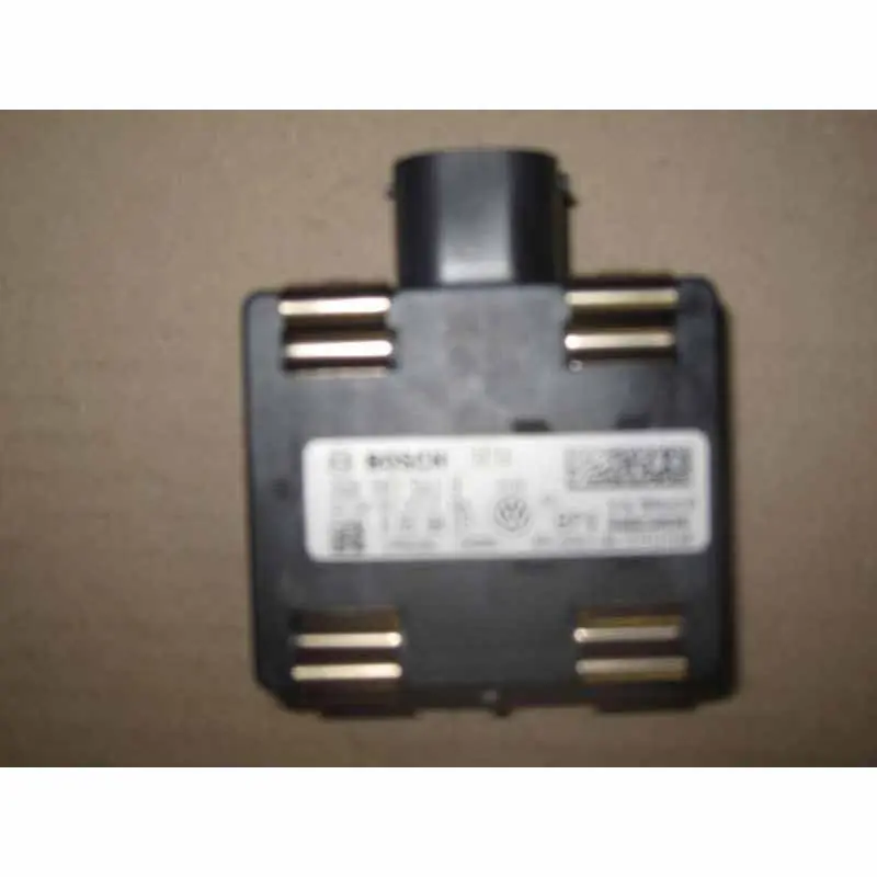 Vrácení Zdarma radar DISTRONIC ŠKODA Superb III 3V03Q0907561B