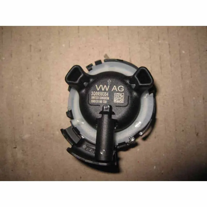 čidlo tlaku - nárazový senzor ŠKODA Octavia III 5E03Q09593543Q0959354A Vrácení Zdarma