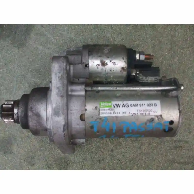 Zlevněný startér VW AUDI FSI TFSI0AM911023B