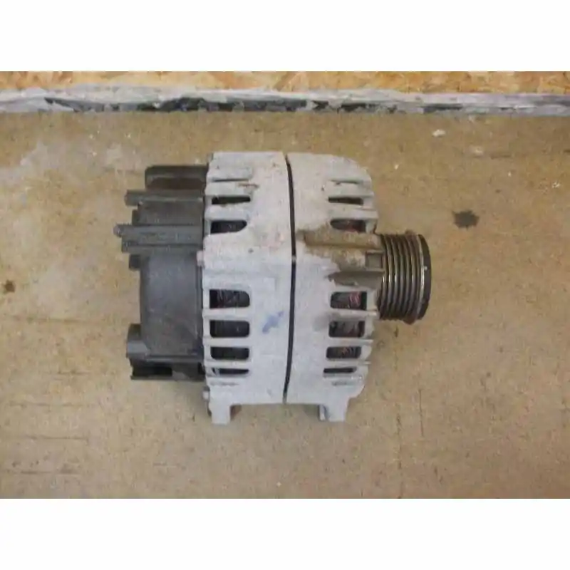 Akční Nabídka alternátor VW Touareg 7P6 3.0 FSI03H903023D