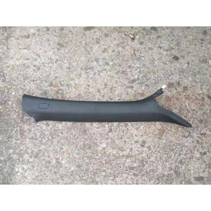 Akční Nabídka panel sloupku A pravý horní AUDI A5 8T08T0867234BV48