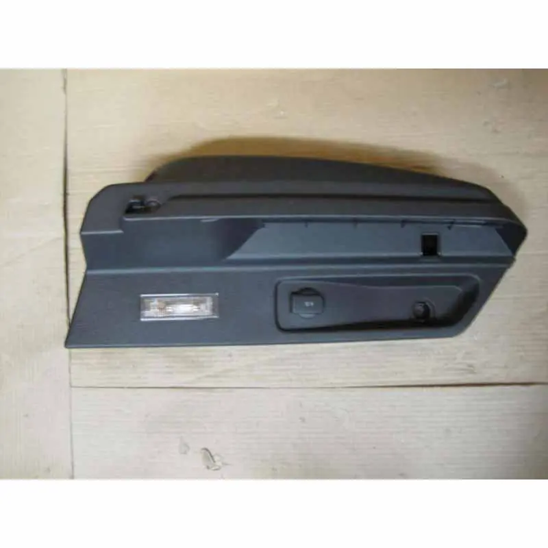 Akční Cena díl dosedací pravý - vrchní díl výplně kufru VW Scirocco 1K81K8867762B82V