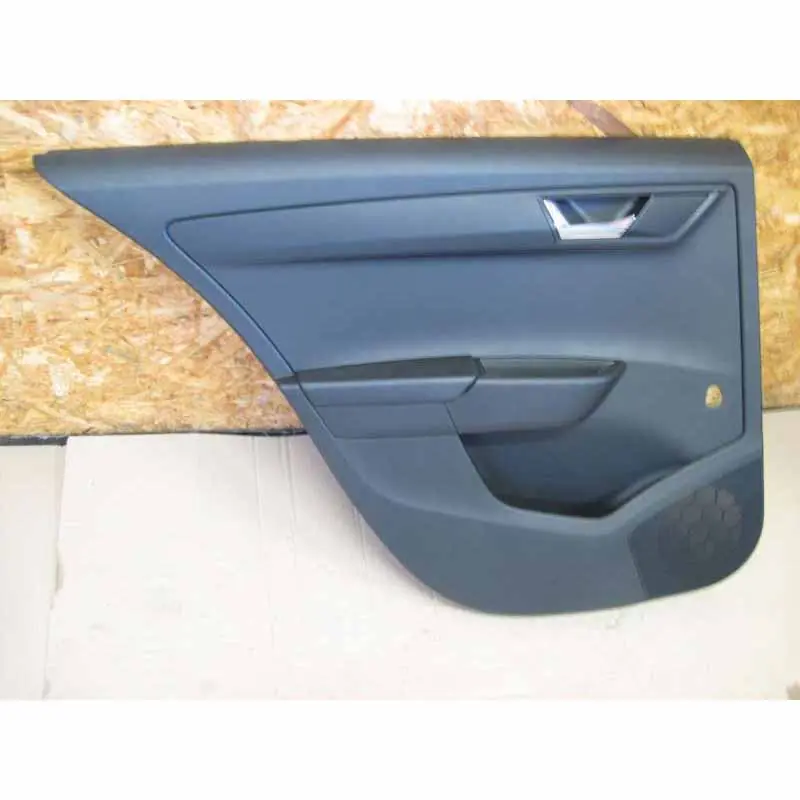 Bezpečná Platba tapecírunk dveří levý zadní - mechanické stahování oken ŠKODA Fabia III 6V0 HB