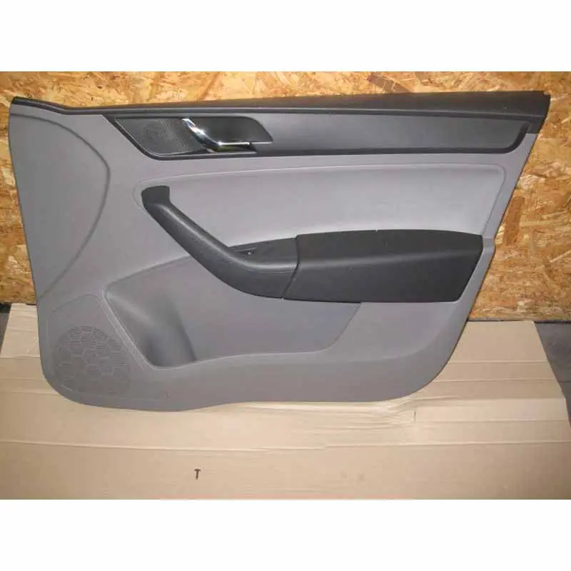 tapecírunk dveří pravý přední ŠKODA Rapid 5JA Cenová Bomba