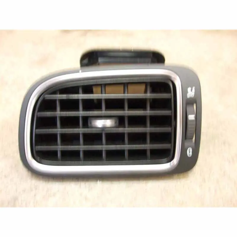 Cenová Bomba výdech ventilace levý VW Polo 6R0 09-6RF819703C