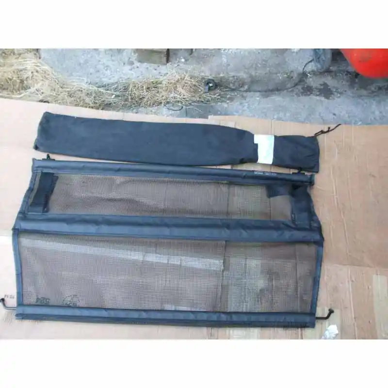 Výprodej dělící stěna zavazadlového prostoru - síť VW Touareg 7P67P0861691C