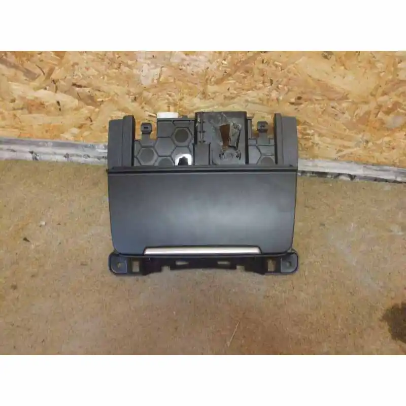 Výhodná Nabídka popelník AUDI Q5 8R08K0857951