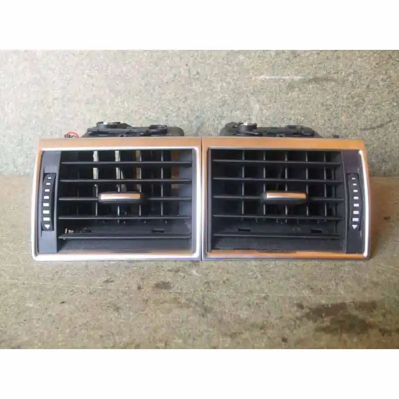 výdechy ventilace střed pravý AUDI A8L 4E0 20094E0820952 Kup Teď