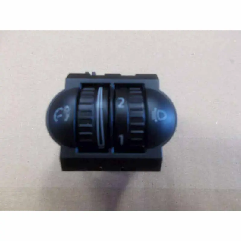 Zlevněný regulátor osvětlení VAG5K0941333