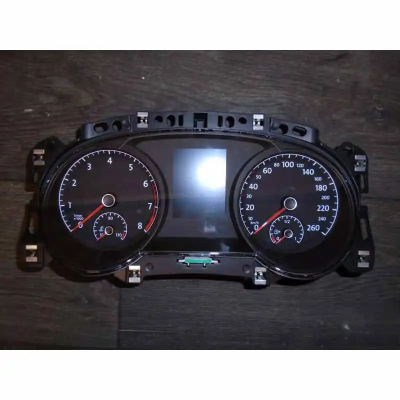 Časově Omezené přístroje VW Golf Sportsvan 510 1,4 TSi510920870