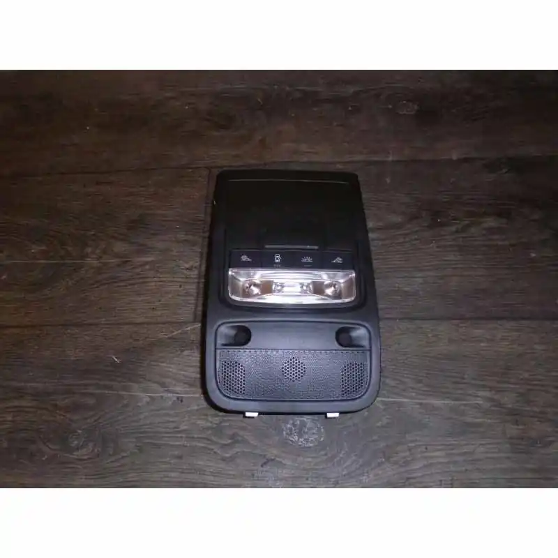 Cenově Výhodný stropní světlo přední AUDI Q3 8U08X0947135AG6PS