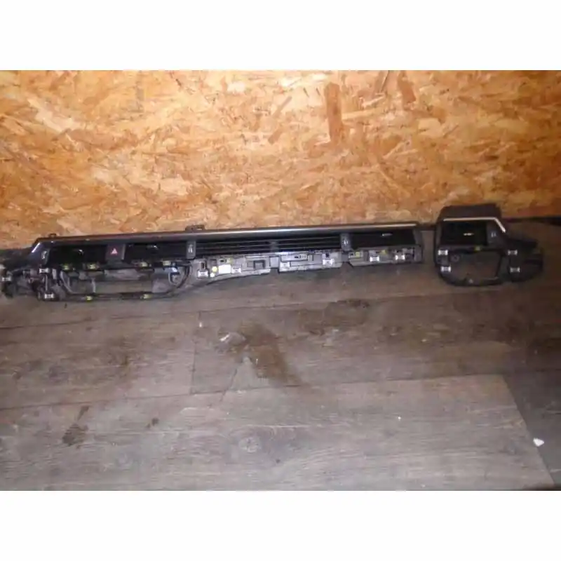 výdechy ventilace levý + středový + pravý AUDI A4 8W08W1820902C8W1820901B6PS Sezónní Sleva