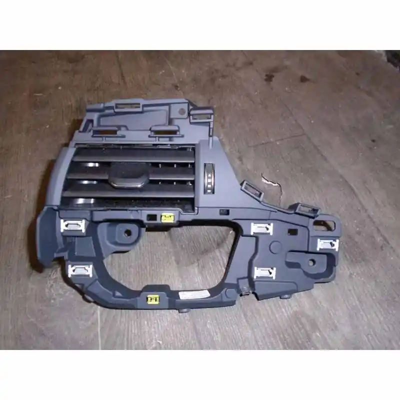 výdech ventilace levý AUDI A5 8W6 F58W1820901B6PS Omezená Nabídka