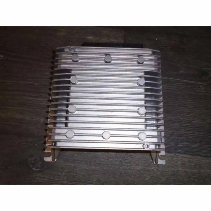 zesilovač VW Polo 6C05Q6035456 Horká Nabídka