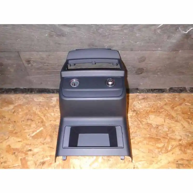 zadní kryt středového tunelu AUDI Q7 4M04M08633004M0864147A Cenová Bomba