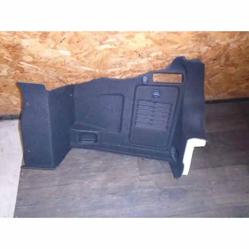 Cenová Bomba výplň kufru pravá VW Golf VI 5K7 Cabrio5K7867428ECA9