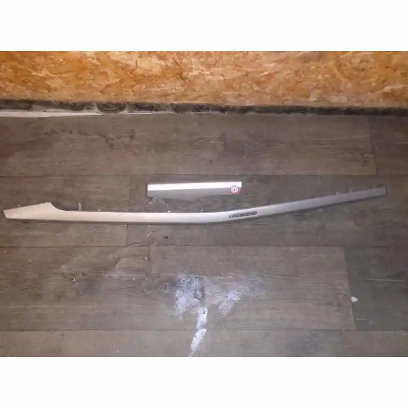 dekorace palubní desky AUDI Q5 80A80B853190A80B8531894T4 Vrácení Zdarma