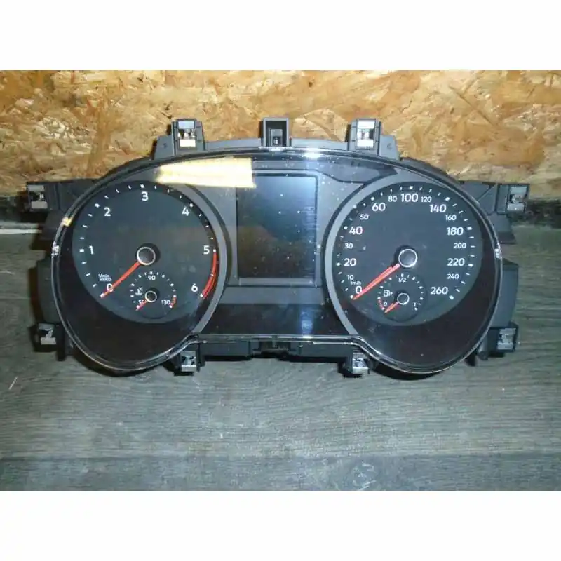 Akční Cena přístroje VW Tiguan 5NA 2016-> 2,0 TDI5NA920751A