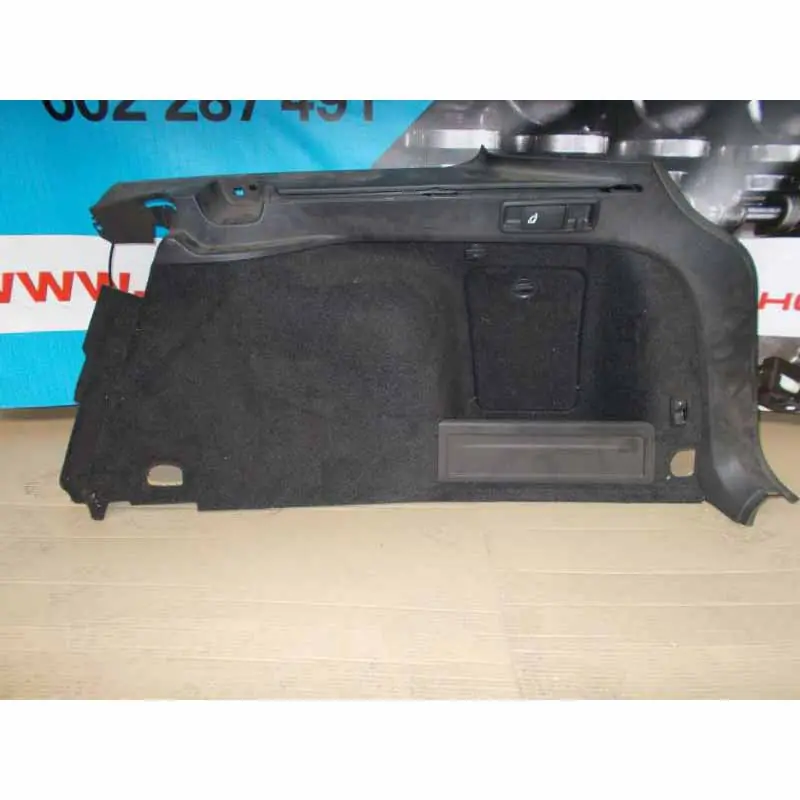 Vysoce Kvalitní výplň kufru pravá VW Passat B7 3AA 11-15 combi3AF867428C3AF867428APFEE