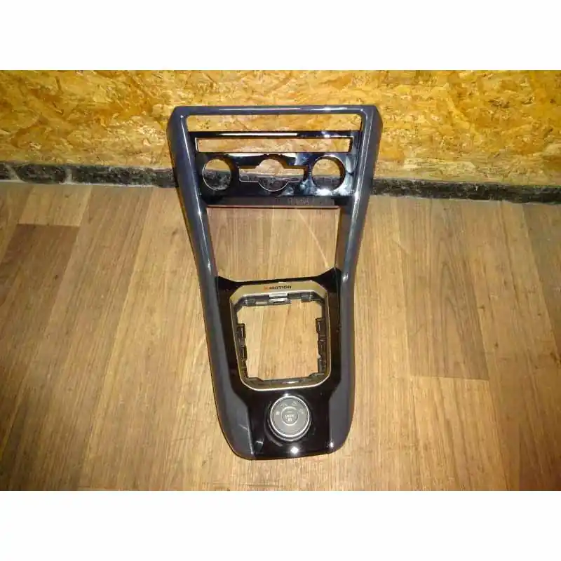 část středového tunelu + rámeček klimatronic + přepínače VW T-Roc 2GA2GA863042RDT Bezpečná Platba