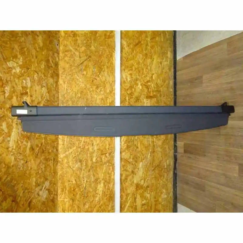 Zlevněný roleta do kufru VW Transporter T6 7E07E58677737E5867773ATB4 - poškozená