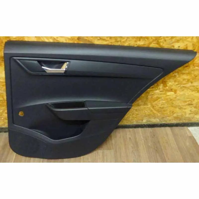 tapecírunk dveří pravý zadní ŠKODA Fabia III 6V0 (lift) HB6V6867024BFKV Poslední Šance