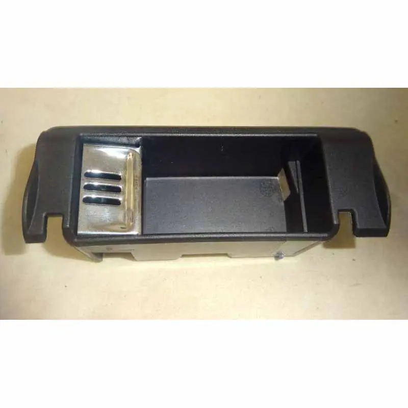 vložka popelníku pro levý zadní tapecírunk AUDI Q7 4L04B0857405A4B0857405B6PS Super Cena