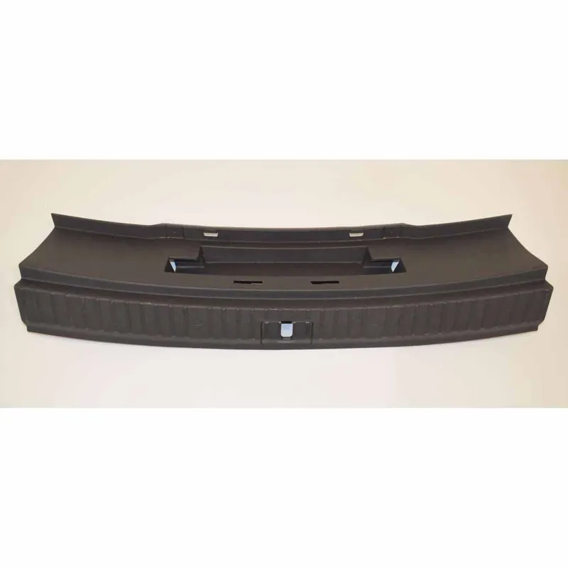 Značkový kryt zámku zadních pátých dveří ŠKODA Kodiaq 565565863459 - poškozený držák