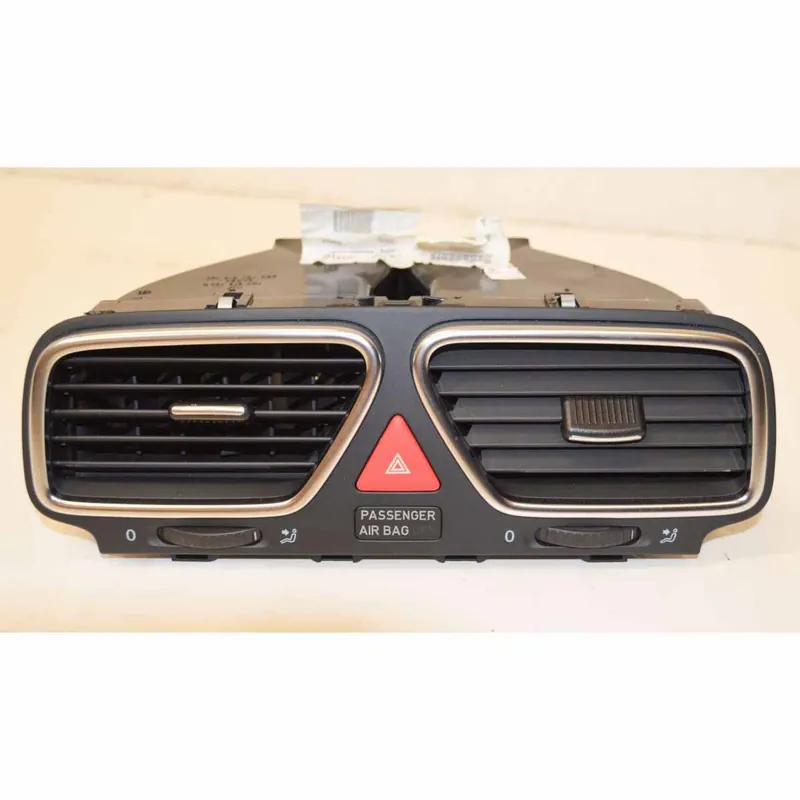 výdechy ventilace střed VW Scirocco 1K81Q0819735C1Q0819728LUTF Objednat Nyní