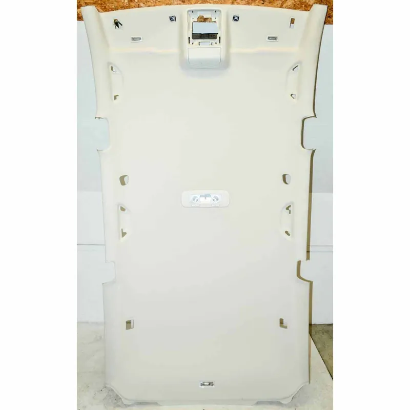 Zlevněný stropnice VW Passat B7 3AA combi3AF867501G3AF867501FPB7