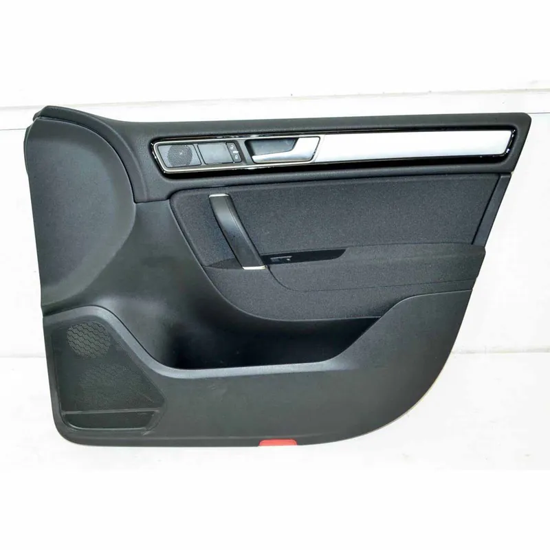 Vysoce Kvalitní tapecírunk dveří přední pravý VW Touareg 7P0 lift7P1867012BRY0V