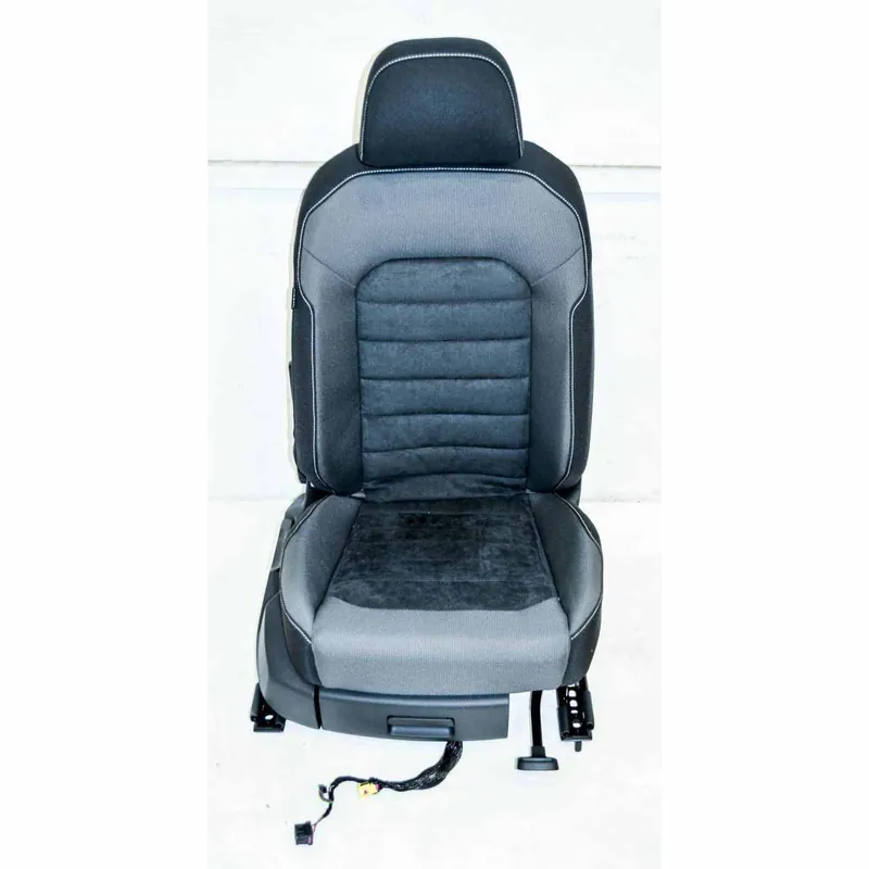 Akce sedadlo spolujezdce - látka/alkantara, vyhřívané VW Golf VII 5G0