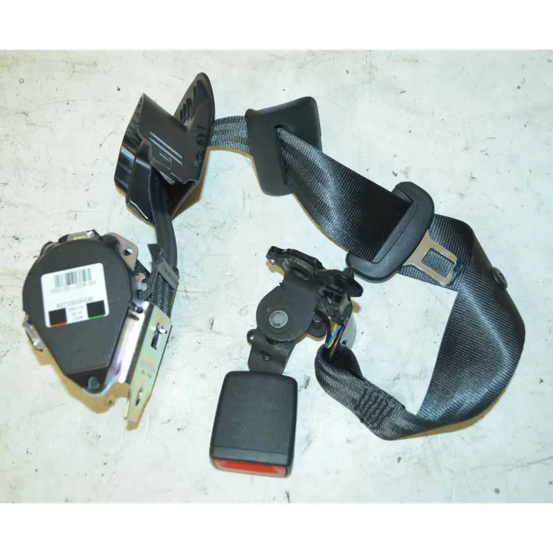 bezpečnostní pás zadní středový VW Passat B8 3G0627282900B000.00-026.0H Omezená Nabídka