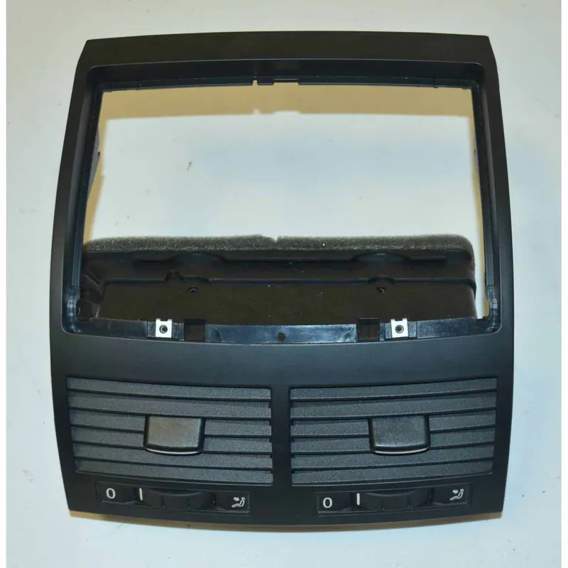 výdechy ventilace střed VW Touareg 7LA 7L67L6819727AH3X1 Odeslání Ihned